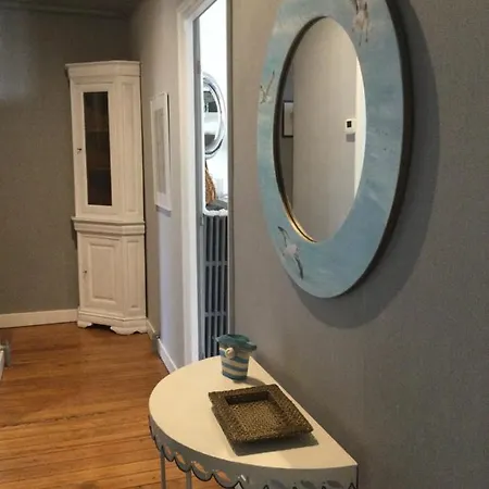 Des Sables Apartment