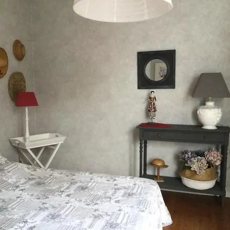 Des Sables Apartment *